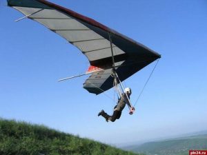Read more about the article В Самарской области дельтапланерист упал с высоты 300 метров