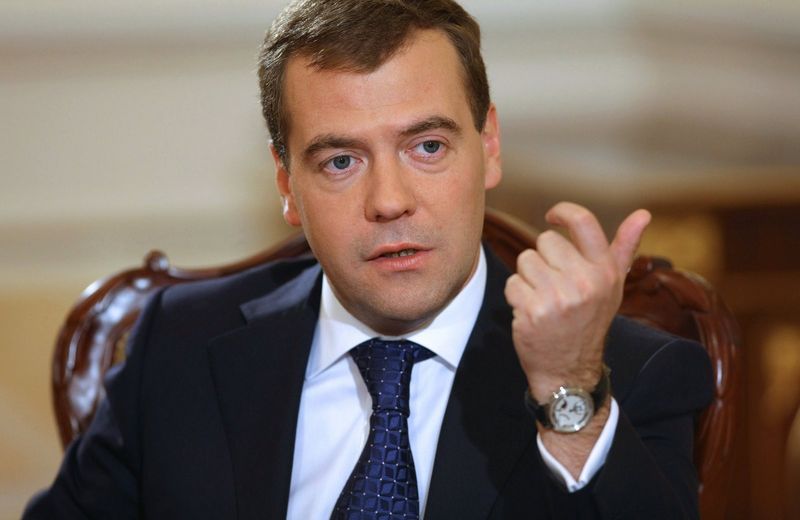You are currently viewing Медведев: Первым делом – самолеты