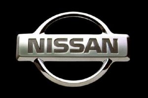 Read more about the article Renault и Nissan остаются на российском рынке