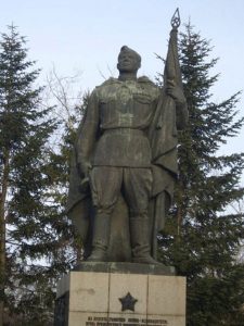 Read more about the article В Варшаве отказались восстанавливать снесенный памятник Братства по оружию